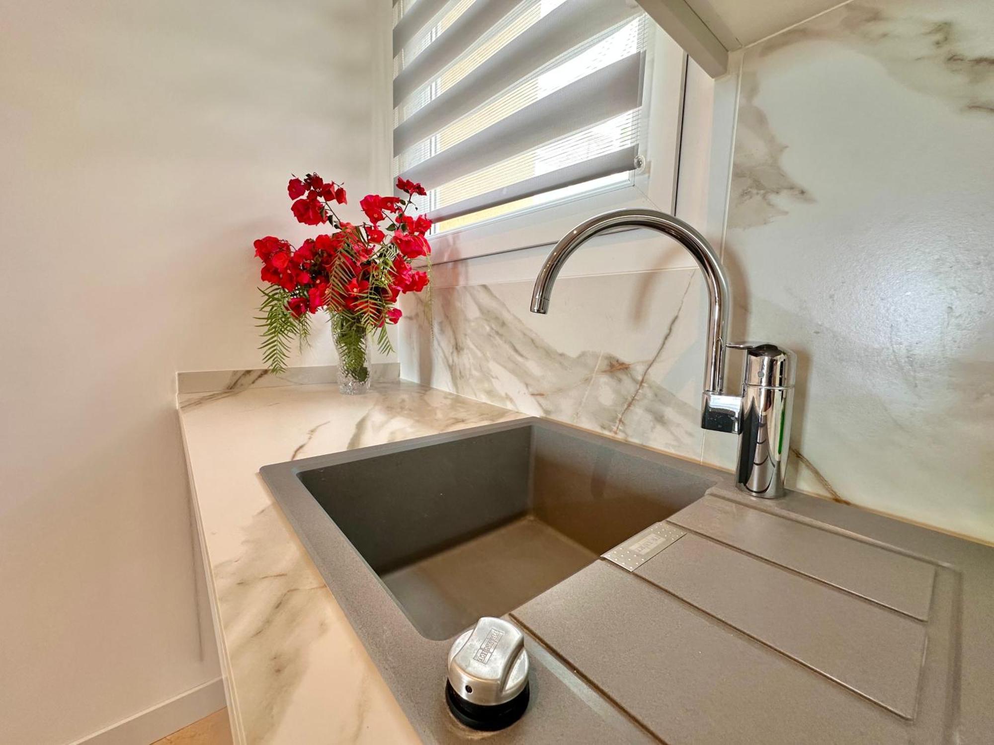 Sunshine Apartment With Sea Viev Costa Adeje  Luaran gambar