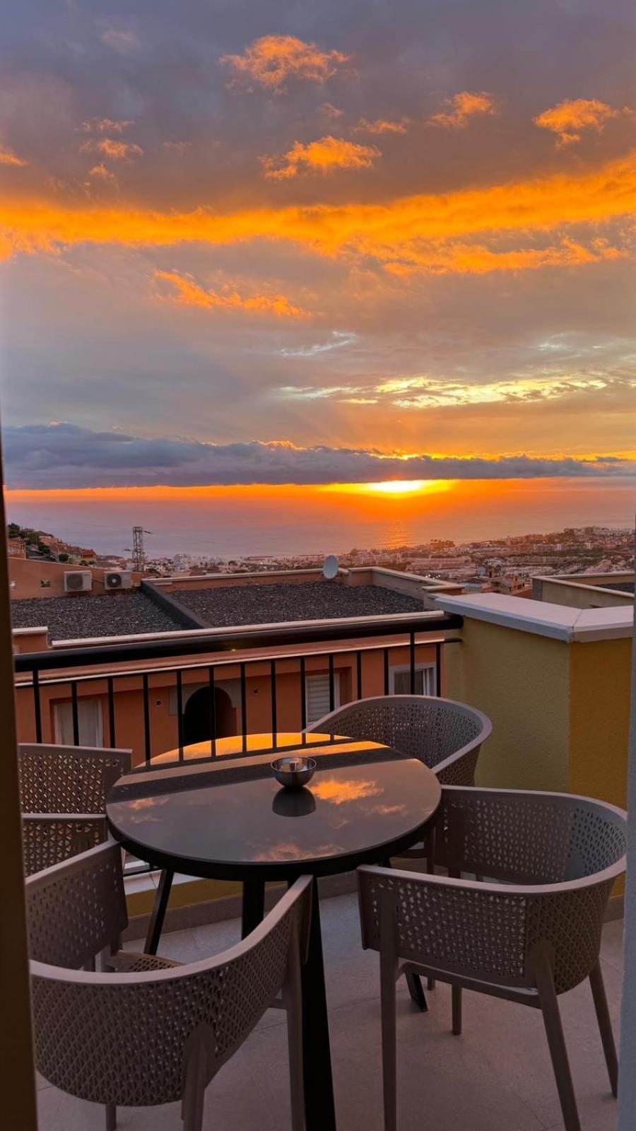 Sunshine Apartment With Sea Viev Costa Adeje  Luaran gambar